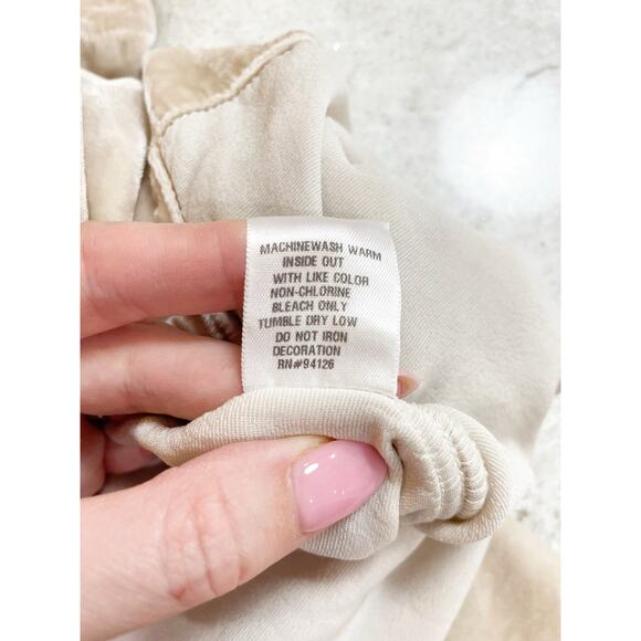 CP Shades Velvet Tunic Beige Soft Size Small - Picture 6 of 6